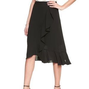 Black Ruffle Midi Skirt Banana Republic, sz 6
